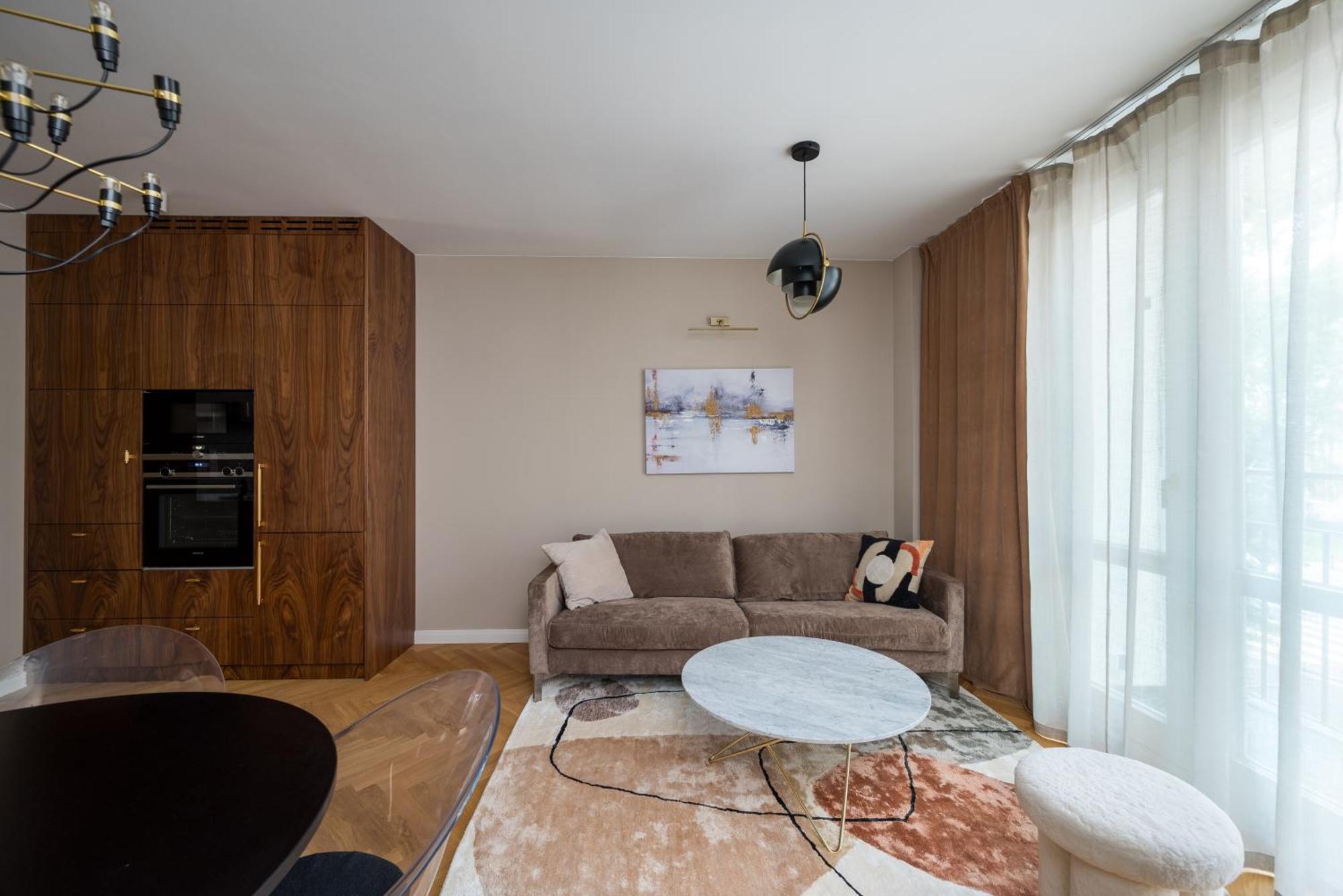 Saska Kepa Deluxe Apartment
